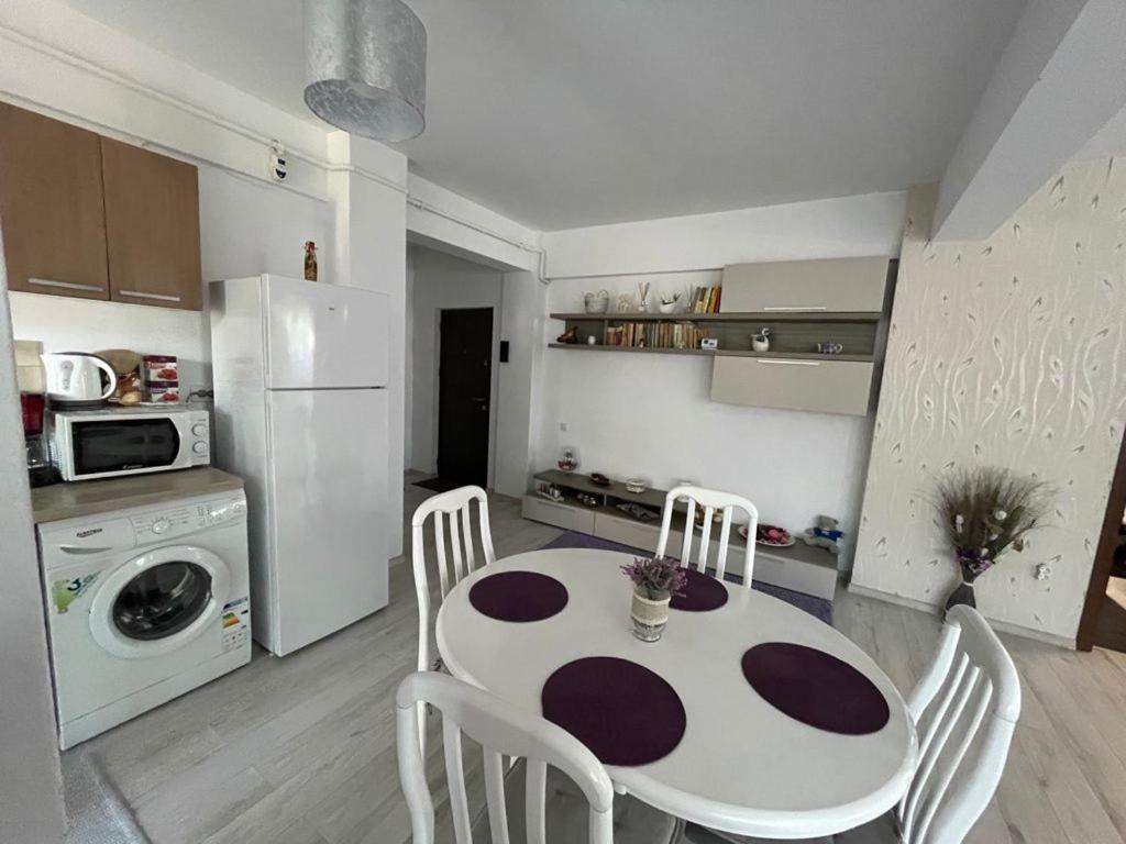 Deny'S Apartament グラ・フモアルルイ エクステリア 写真