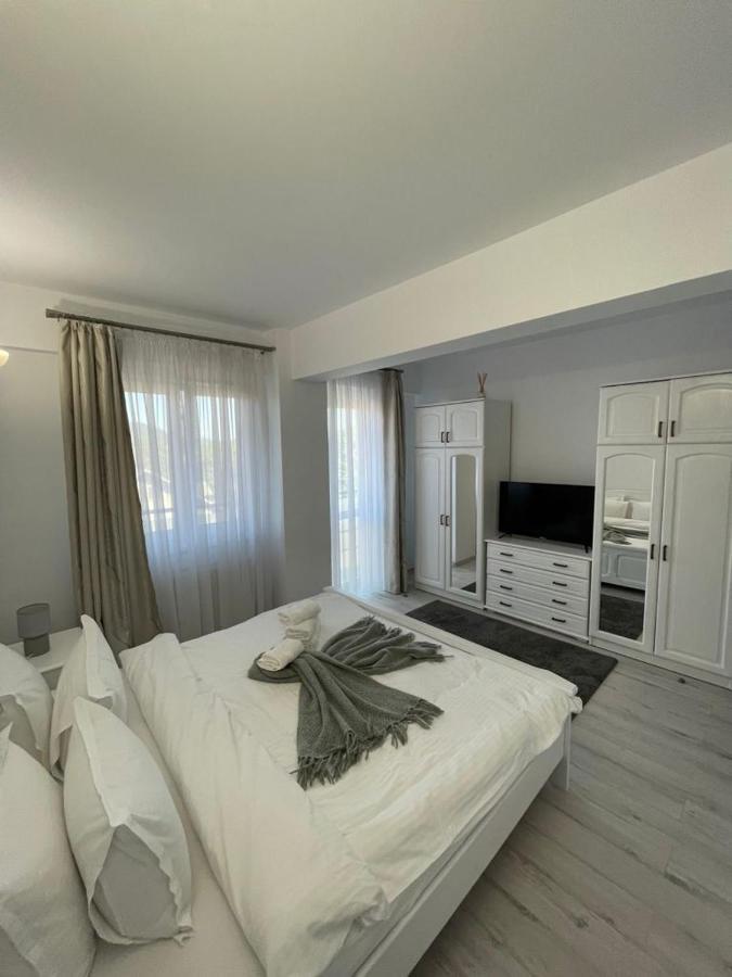 Deny'S Apartament グラ・フモアルルイ エクステリア 写真